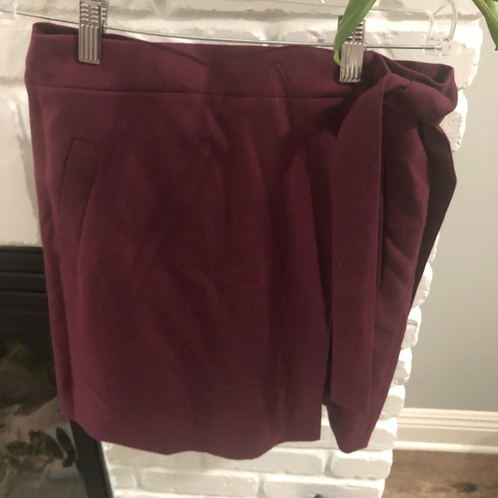 JCrew mid thigh skirt with side tie